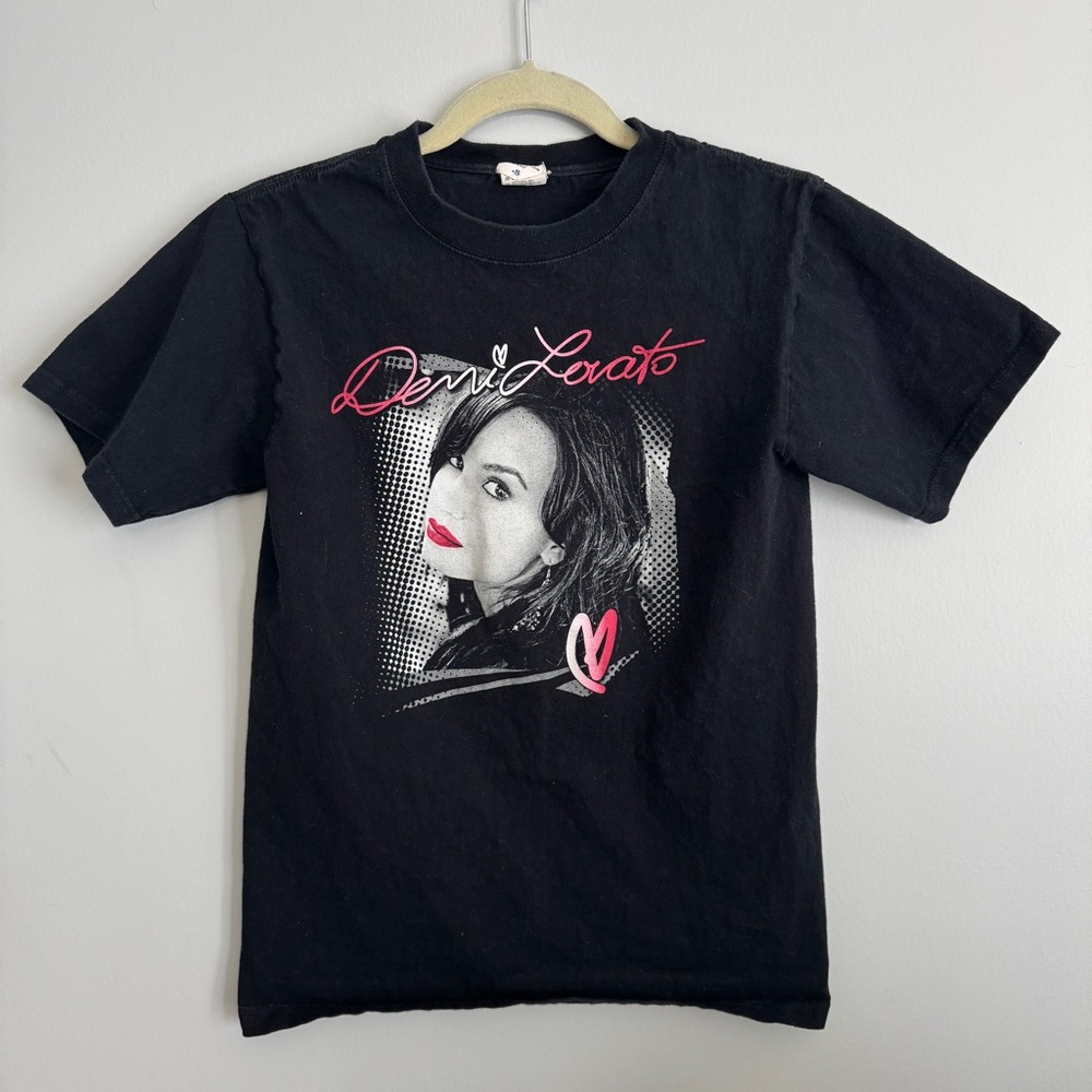 Demi Lovato Vintage Houston Rodeo 2010 Tour Shirt